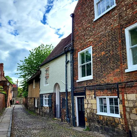 Chapter House York