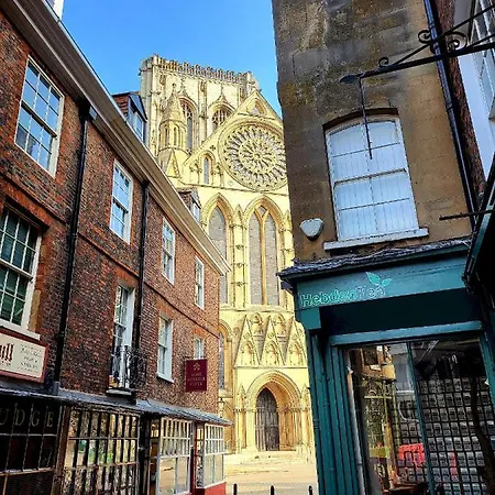 Chapter House * York