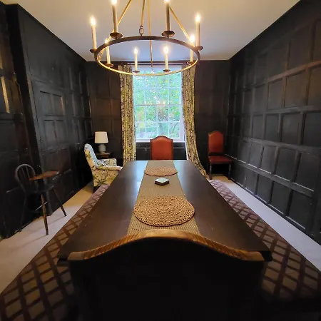 Chapter House يورك