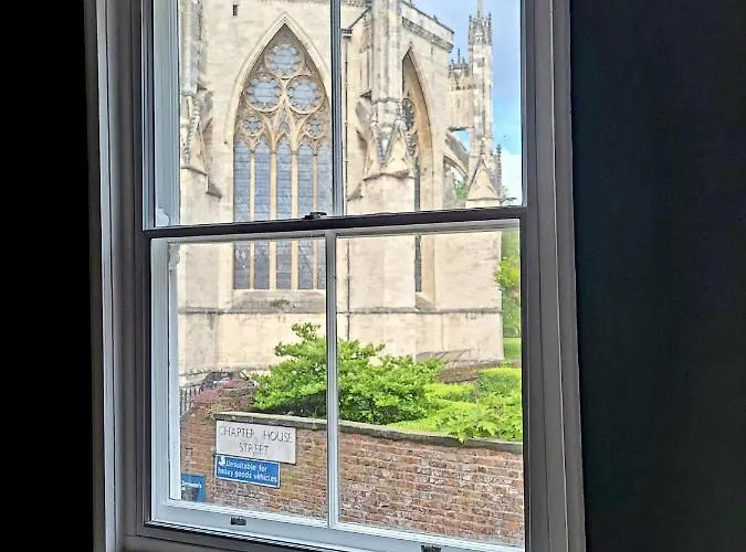 Holiday home Chapter House York